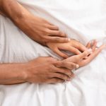 寝取られ願望を持つ男性の心理・原因・特徴・対処法を解説