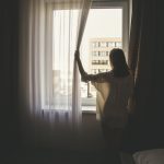 未練の意味とは?使い方・未練がましい人の特徴・断ち切る方法を解説