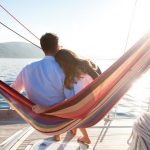 あの人が隠す気持ち占い｜視線感じる…これって勘違い？本音・恋の進展