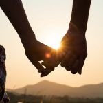 2人の想いは通じ合っている？関係は進展する？視線が合う理由・恋結論